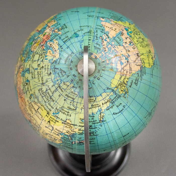 Columbus Verlag Paul Oestergaard 4-Inch Terrestrial Globe, detail