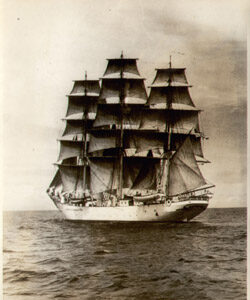 Yachting, Sailing