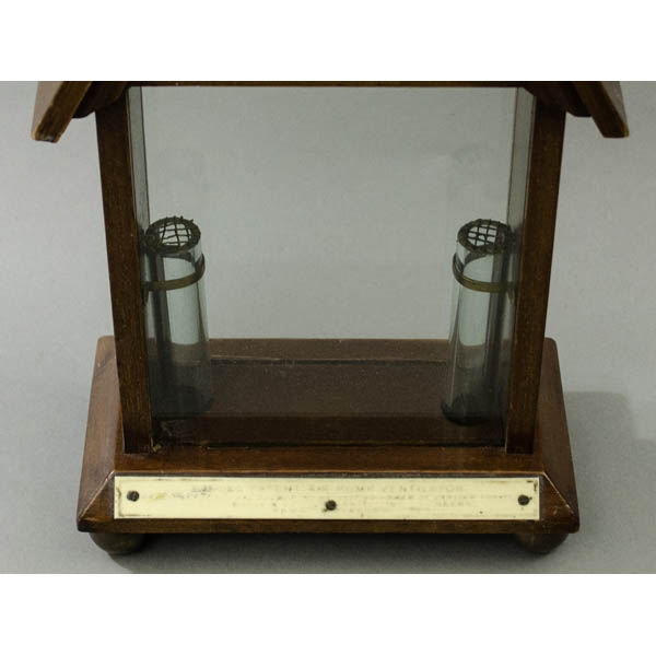 Boyle's Ventilator Model, bottom