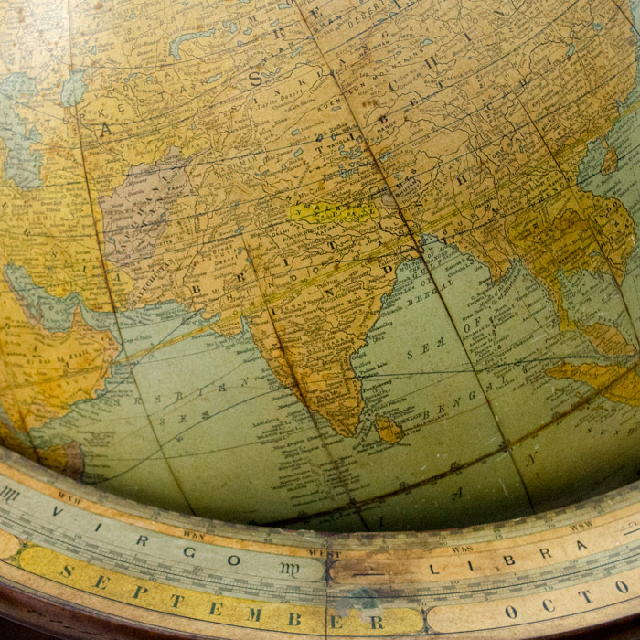 Rand McNally & Company 18-Inch Terrestrial Floor Globe
