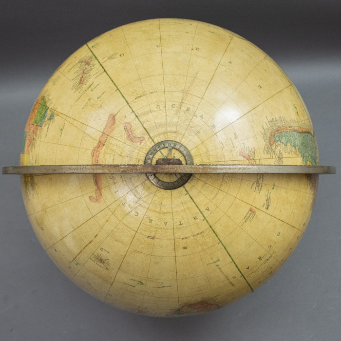 Joslin 16-Inch Parlor Globe, detail