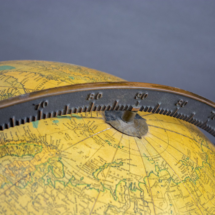 Rand McNally & Company 18-Inch Terrestrial Floor Globe, detail