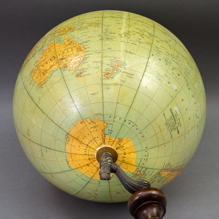 Rand McNally & Company 12-Inch Terrestrial Table Globe, detail
